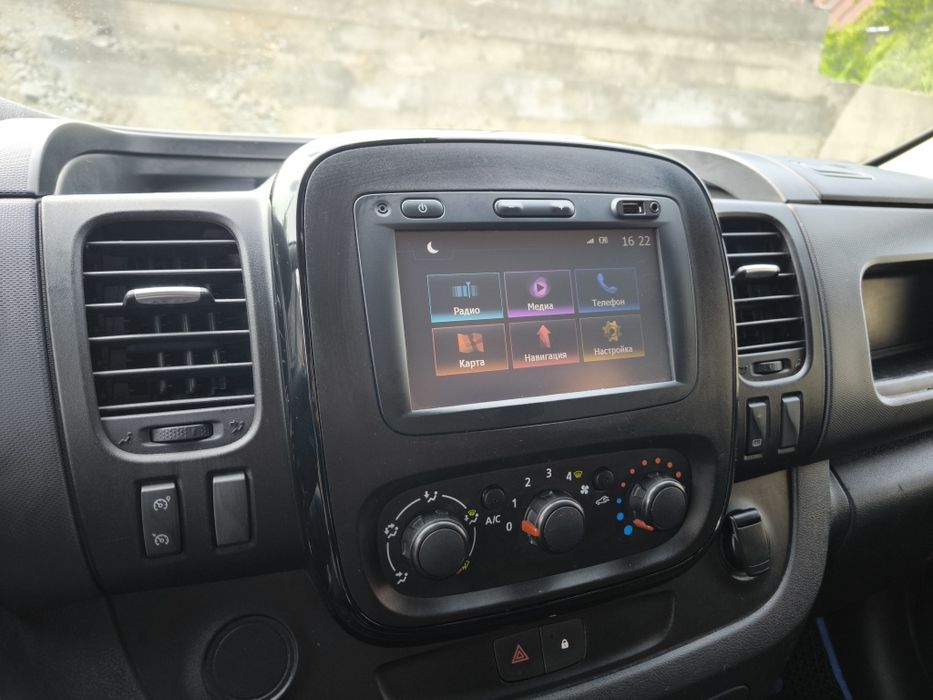 Продається сімейне авто Opel Vivaro