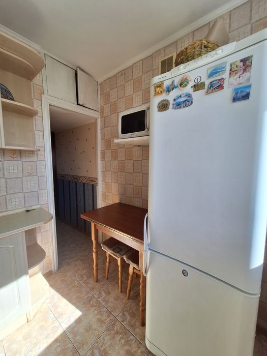 Продаємо 1 кімнатну квартиру  вул. Шкільна
