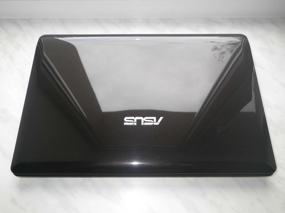 Ноутбук ASUS X52J Core-i5