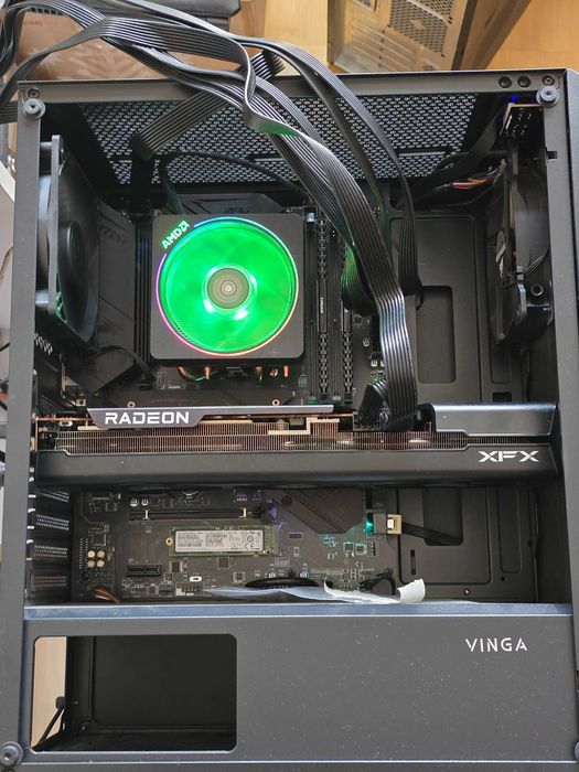 XFX AMD Radeon RX 7700 XT 12GB Пломба