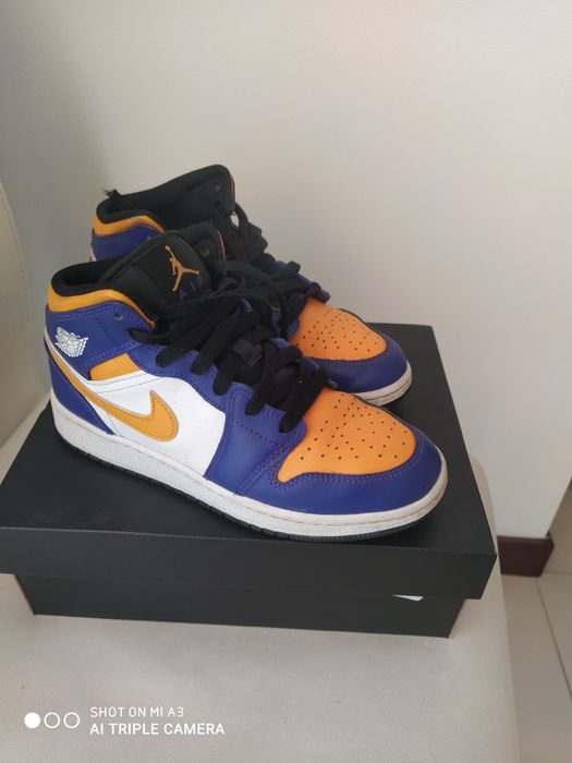 Buty Air Jordan 1 MID 36