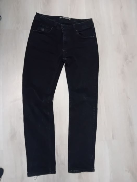 #Ritten Denim spodnie jeansowe czarne L