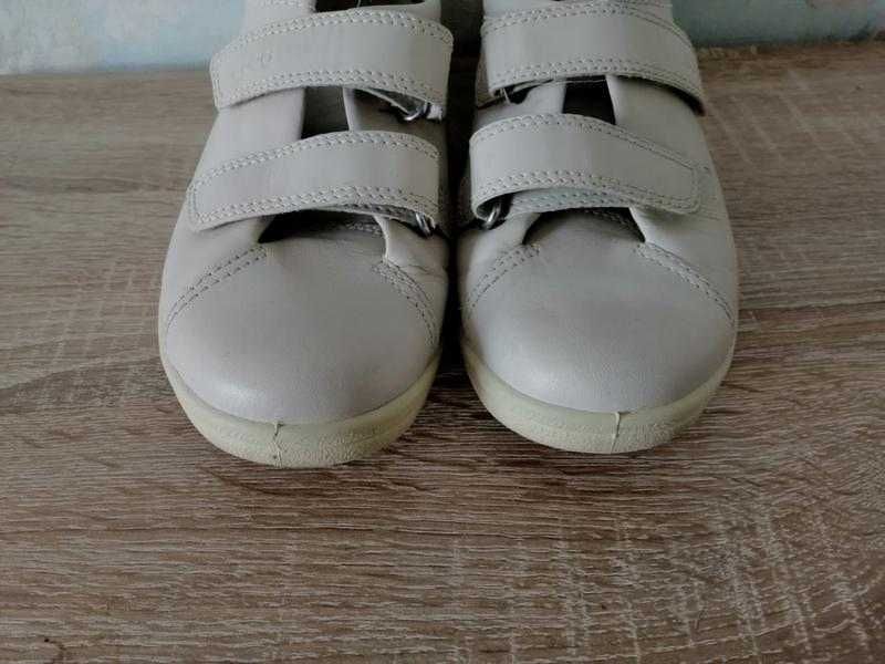 Кроссовки ecco 41 кожа на липучках