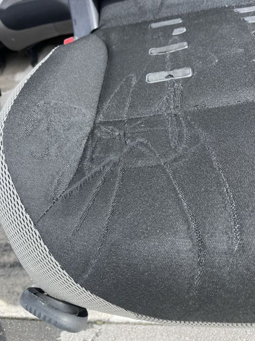 Fotele Citroen Berlingo cena za komplet