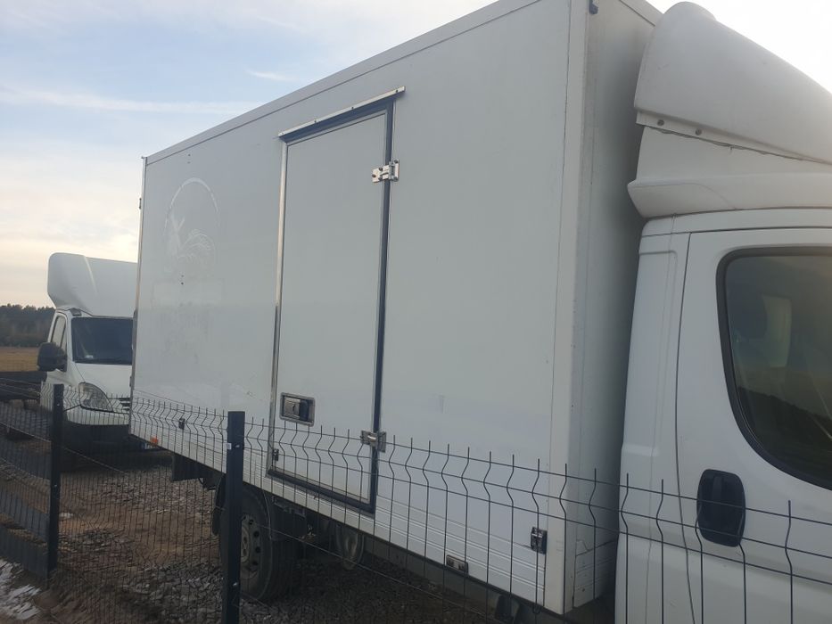 Kontener izoterma zabudowa ducato bardzo ładna 8ep