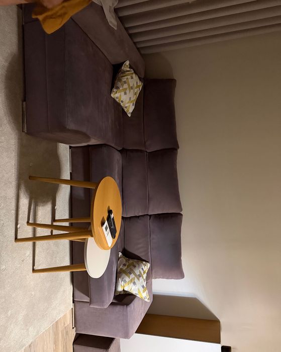 Sofá Chaise Longue Extensível com Arrumação + 2 Pufes | Excelente Estado
