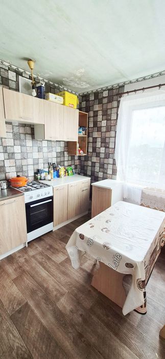 ПРОДАМ  2-кімнатну приватизовану квартиру в смт Черкаське.
 
Квартира