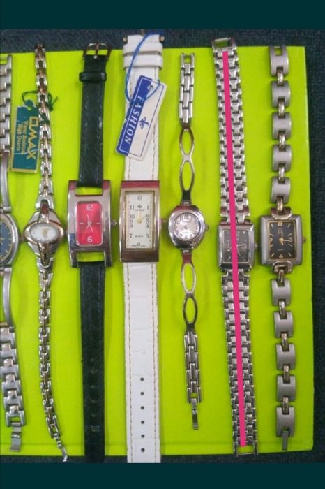 Часы женские кварцевые, а также запчасти для часов