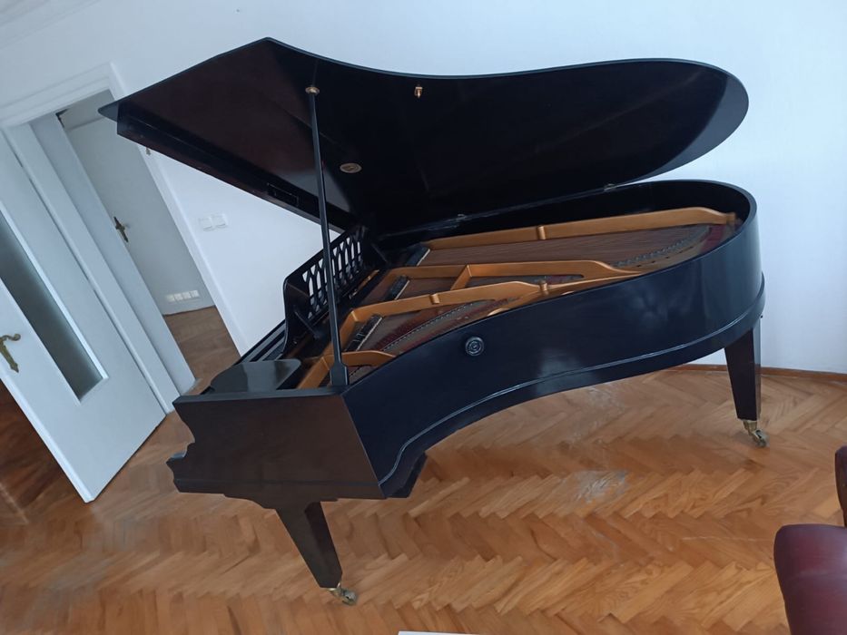 Fortepian KAPS 100letni 1886 rok