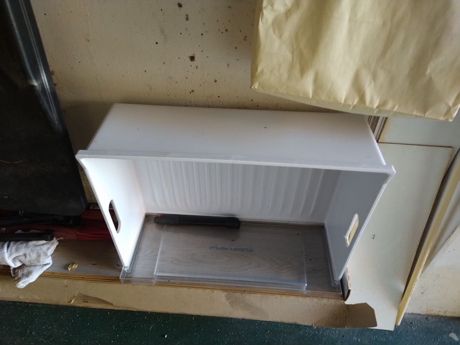 Prateleira e gavetas Hotpoint de 70cm