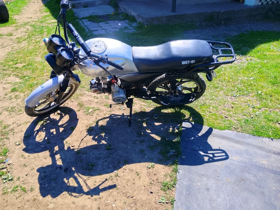 Продам Мустанг 125