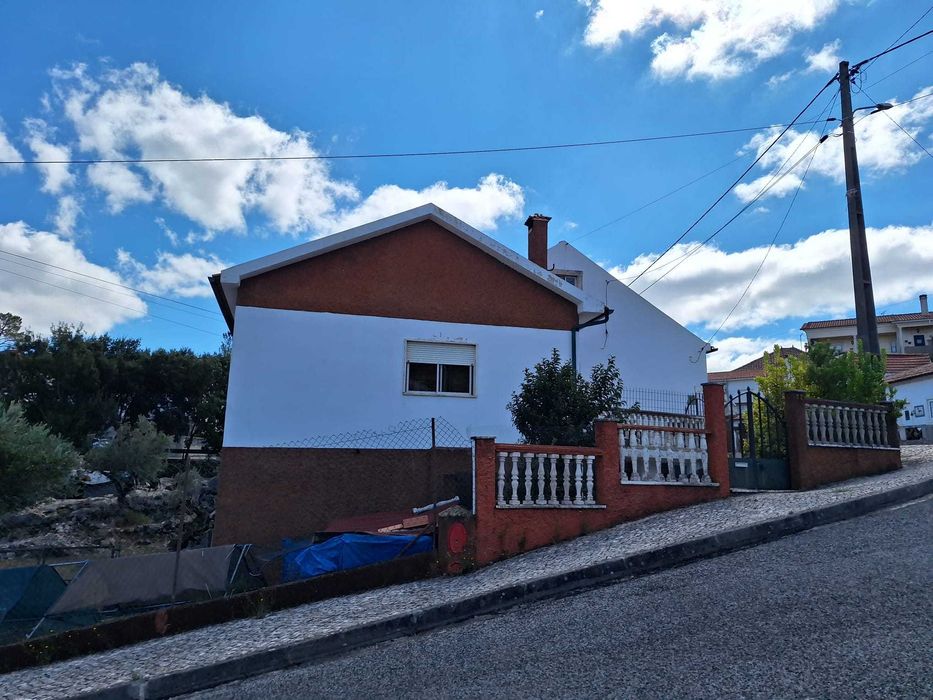 Moradia T4 à venda em Alcanena e Vila Moreira, Alcanena — foto 2
