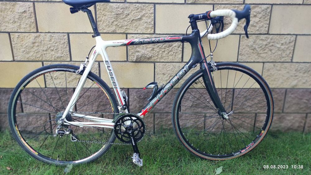 Продам карбоновый шоссейный велосипед на высокого парня