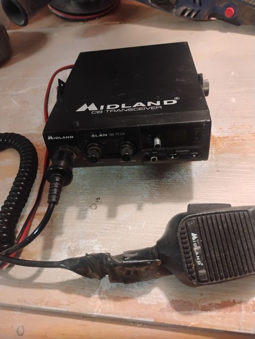 CB radio Midland 100 plus