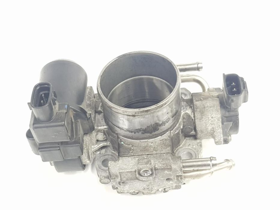 CORPO DE BORBOLETAS TOYOTA AURIS E15