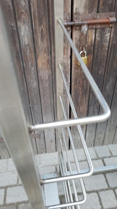 Regał jezdny na tace i na pojemniki GN