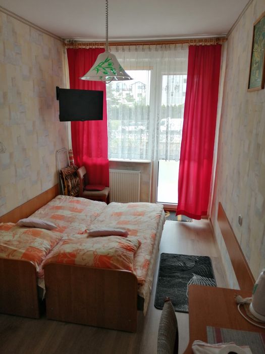 noclegi, pokoje gościnne Kasztel,wczasy nad morzem, parking bezpłatny