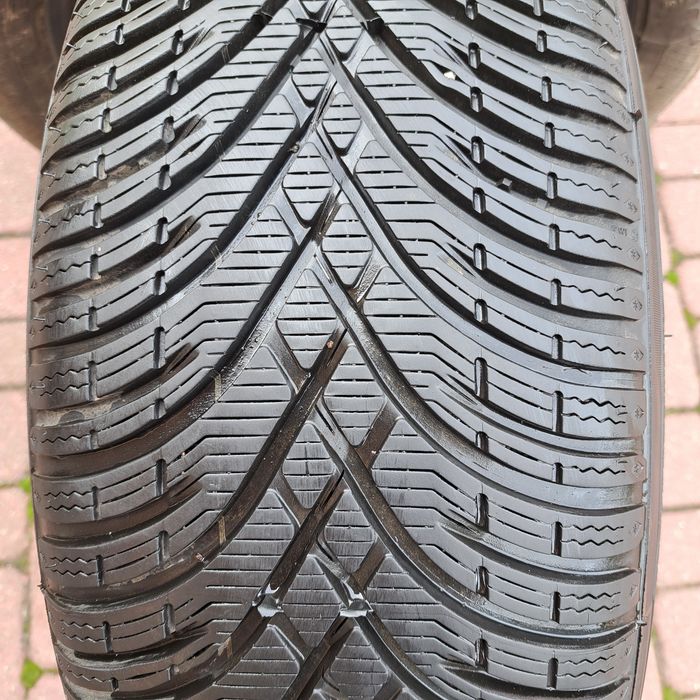 Opony zimowe Kleber Krisalp HP3 215/55 R17
