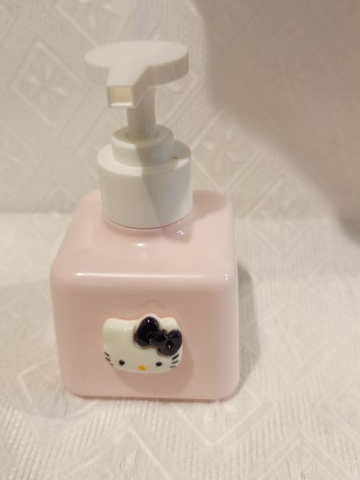 Frasco recarregável.