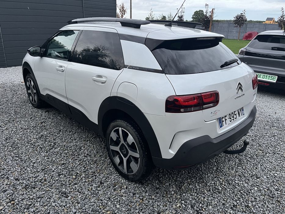 Citroen c4 Cactus lift benzyna 1.2 130km kamera parki alu biała perła hak niski przebieg