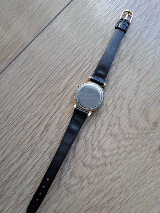 Vintage zegarek elektroniczny damski nieużywany retro