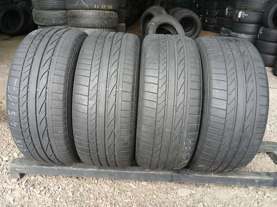 Шини Bridgestone 225/45R17.4шт.Літо Run-Flet.(0571). 2022рік