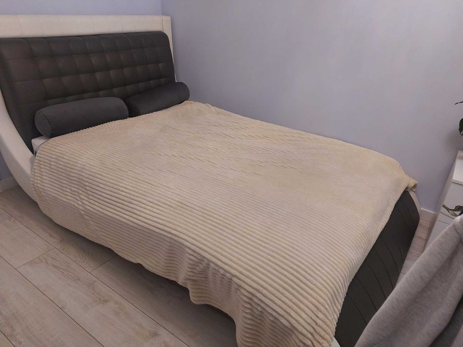 Do sprzedania łóżko 140*200 z eko skóry