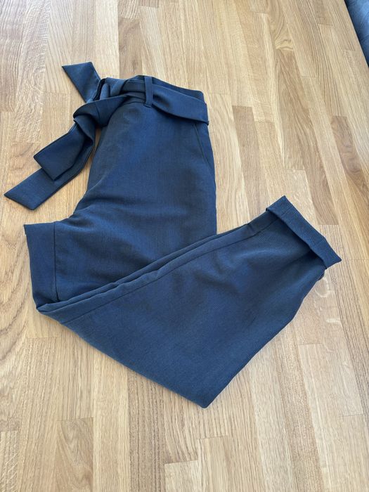Eleganckie spodnie S/M spodnie proste