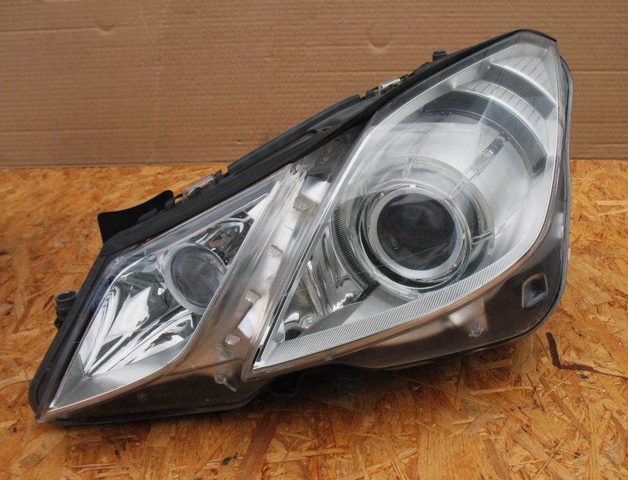 Mercedes W207 C207 Coupe Lampa Lewa przód Bi-Xenon skrętny