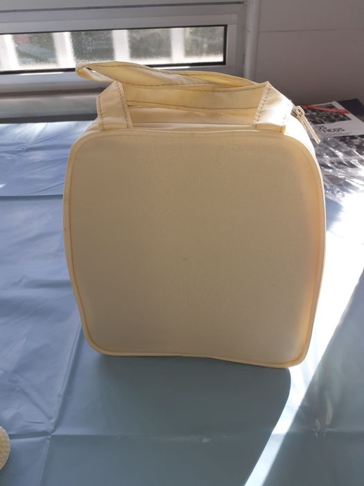 Máquina Esfoliante de Rosto e Corpo