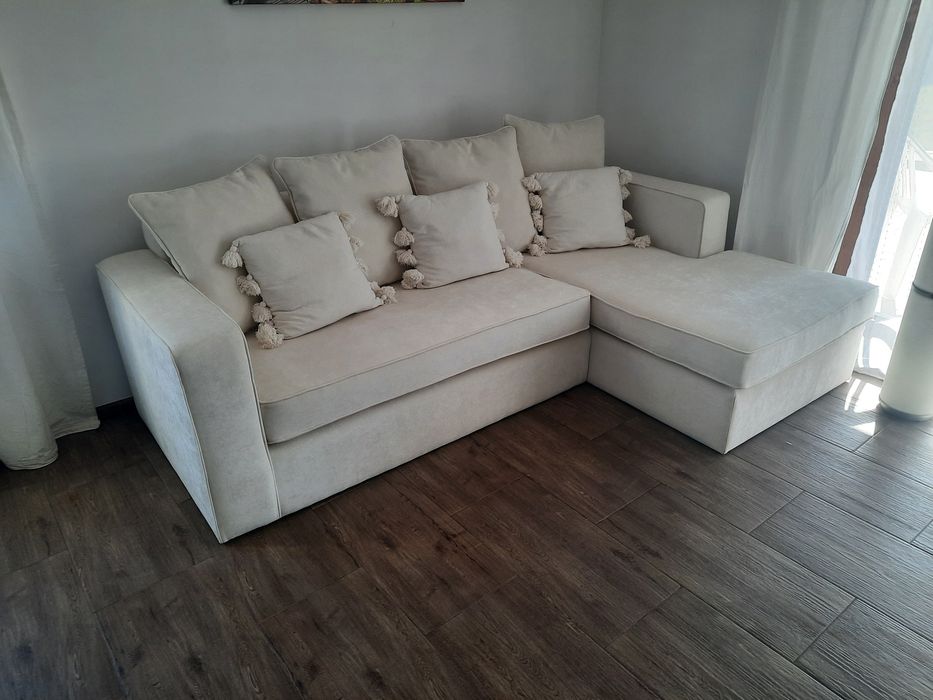 Narożnik tapicerowany 235 x 155. Angielskie  komponenty