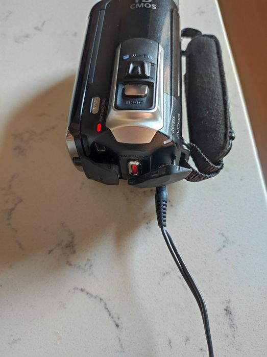 Câmara de filmar Canon Leiria HF R17 c/tripé