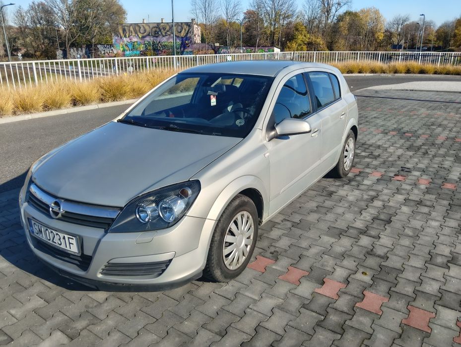 Opel astra h 1,4 benzyna 2004r