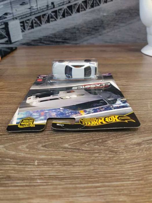 Nissan Skyline GT-R R33 premium - hot wheels