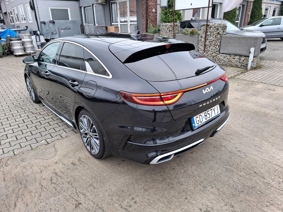 Kia ProCeed
