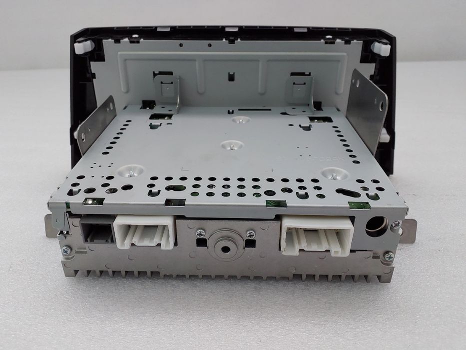 Rádio / auto-rádio MITSUBISHI Space Star Hatchback (A0_A)