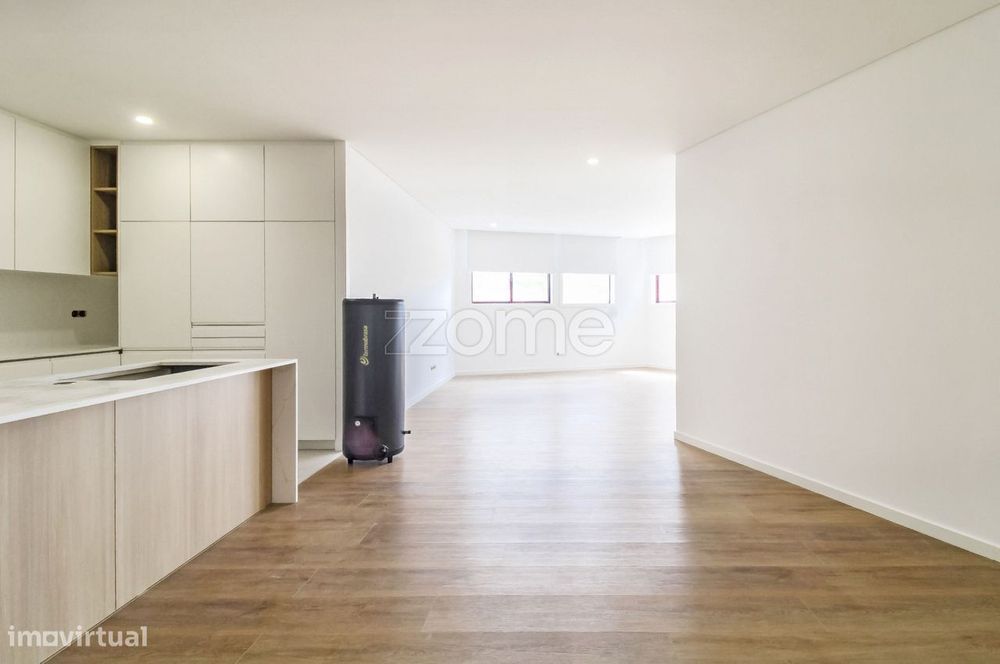 Apartamento T3 Remodelado com Terraço - Oliveira de Azeméis