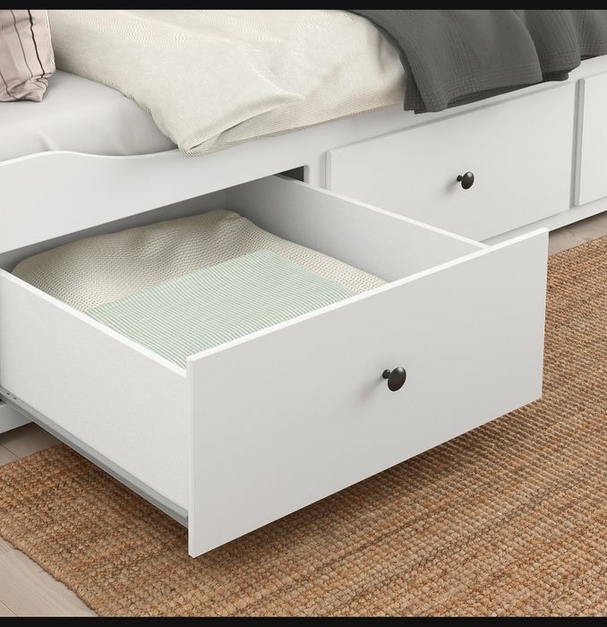 Lózko  Hemmes Ikea