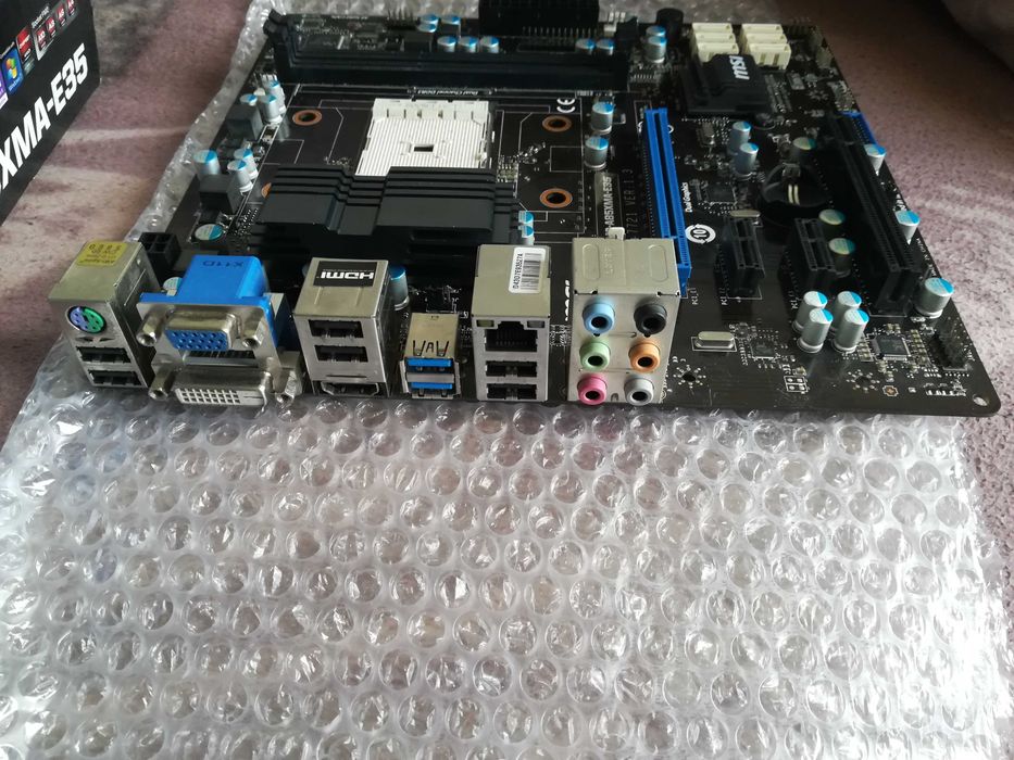 Плата MSI FM2-A85XMA-E35 (не робоча)