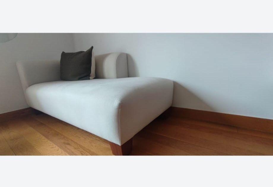Chaise longue / senhorinha como nova