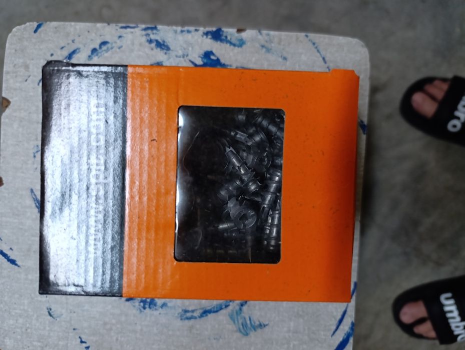 Bucha metálica Pladur Spit