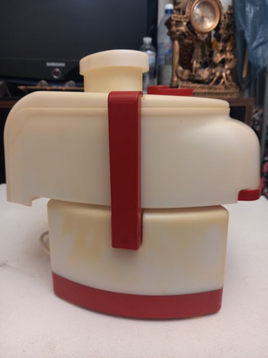 Соковижималка- шинковка