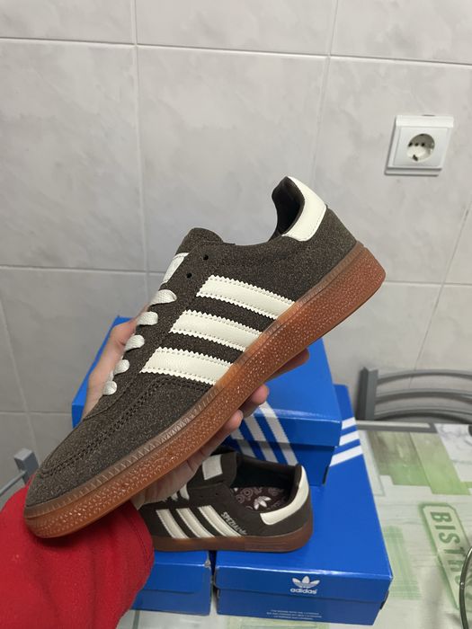 Adidas Spezial novas