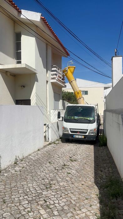 Recolha de Entulho, Demolições, Escavaçoes.