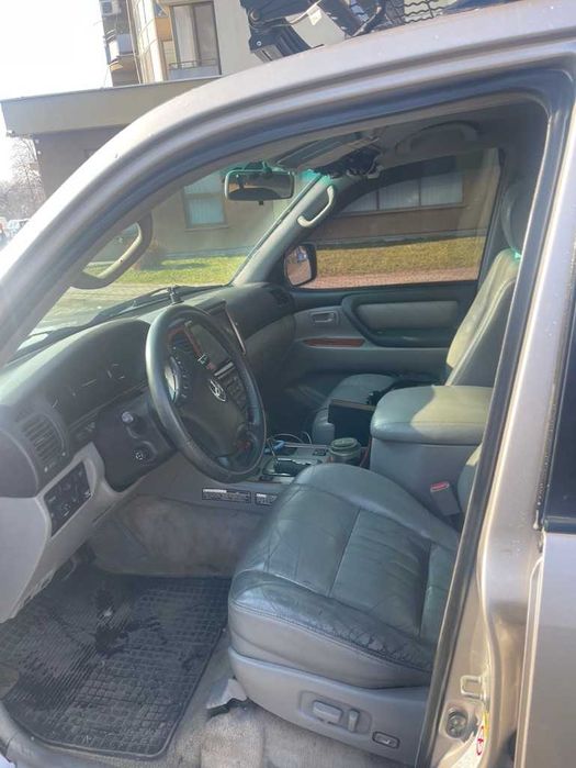 Toyota Land Cruiser 100 4.7 AT підготовлена