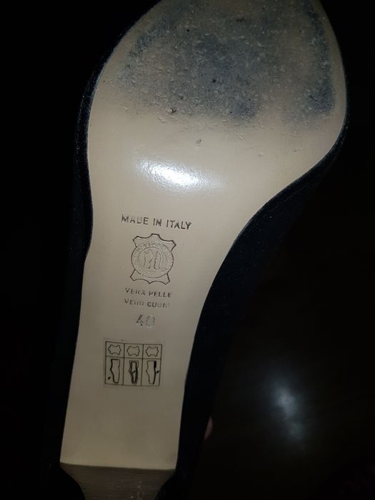 Buty welurowe skórzane włoskie