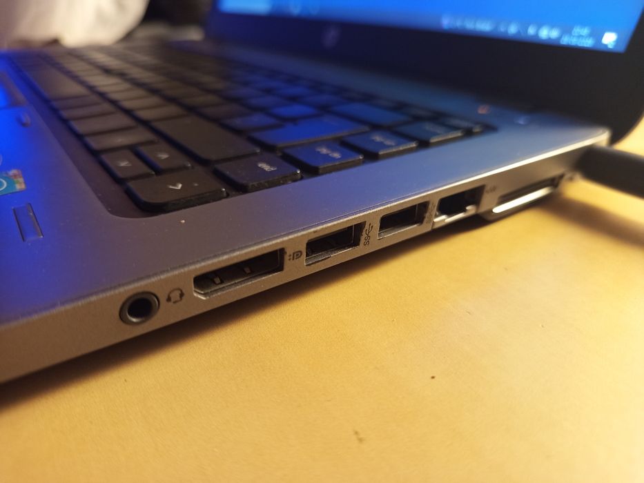 Portátil HP i5-4310U 8GB RAM Disco 500GB Wi Fi