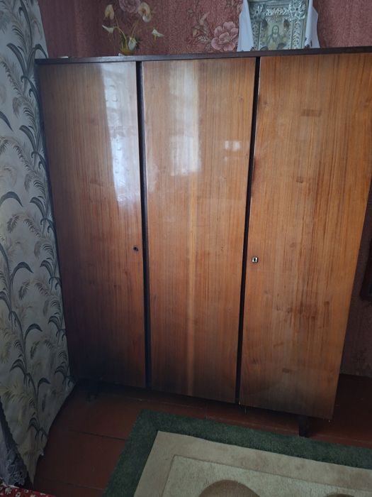 Меблі безкоштовно,  самовивіз