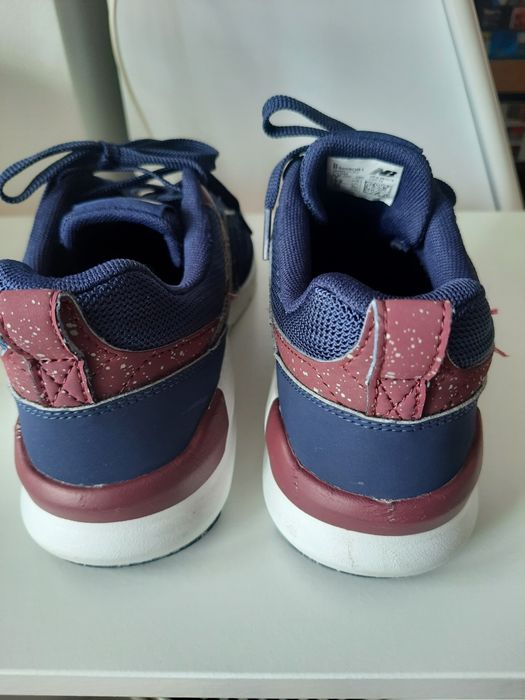 Buty sportowe rozm.40