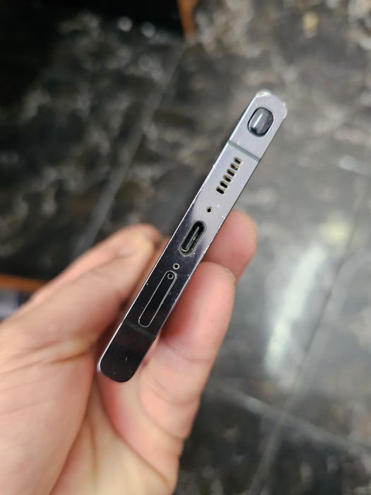 Galacy S23 ultra 256/8gb